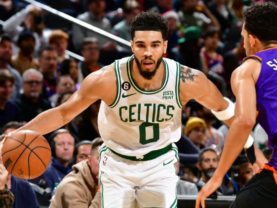 里昂迎全明星赛关键赛；赛前复出首秀；话题不断；训练强度明显提升的简单介绍