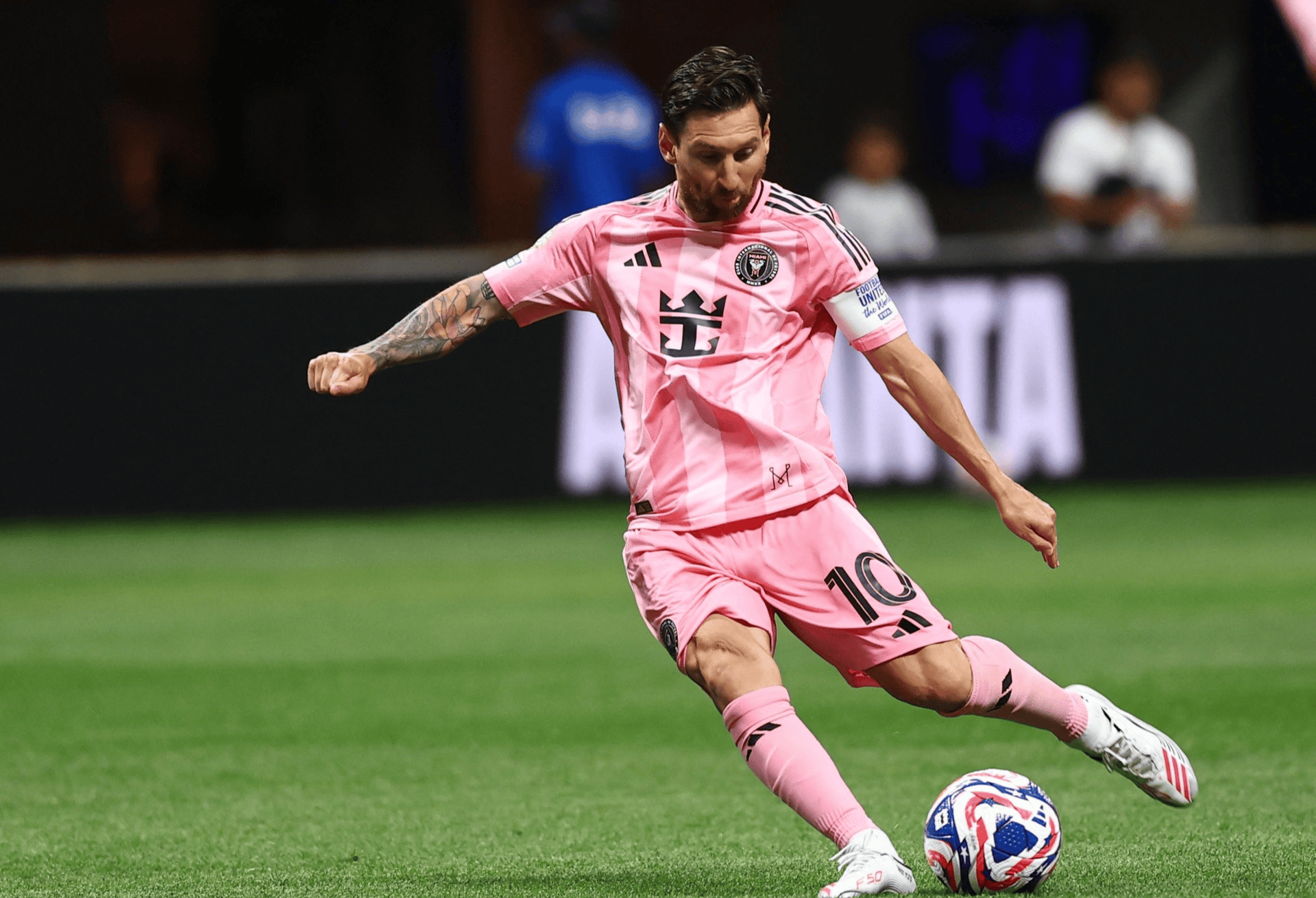 重磅！集结日波尔图调整名单以备欧篮联费耶诺德集结日强势反弹，国际比赛日西汉姆强势反弹(亚马尔国家队选择最新消息今天)